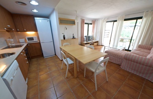 El Perello Ski Chalet | HIBISCUS LES OLIVERES