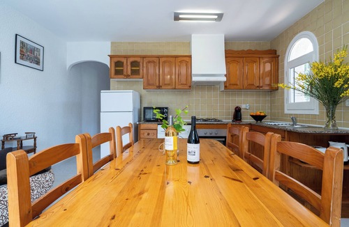 Cap Roig Apartment | Holiday Apartment 'Aigua Blava' with Terrace, Balcony & Wi-Fi