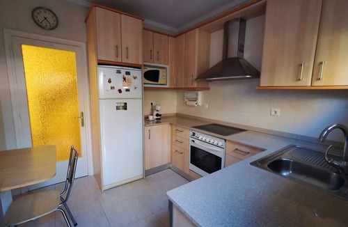 Sant Hilari Sacalm House | Holiday Home 'Cal Castro' with Private Terrace, Private Garden and Wi-Fi