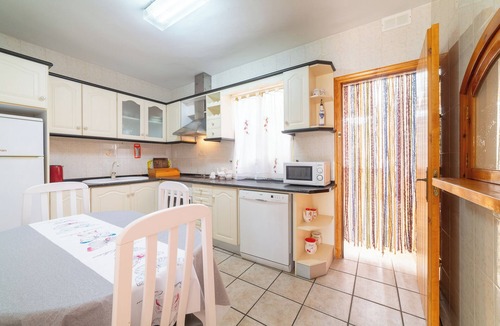Nijar House | Holiday Home 'La Buganvilla' with Private Terrace, Private Garden and Air Conditioning