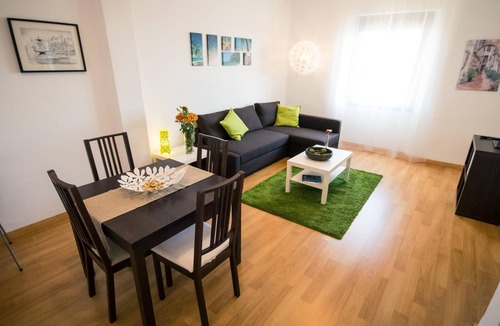 Ensanche Centro Apartment | Holidays2Malaga Heredia 3 bedrooms & 2 bathrooms