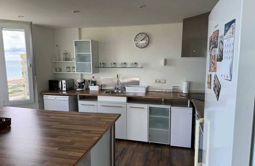 Pobles del Sud Apartment | Homerez - Apt in Valencia sea view