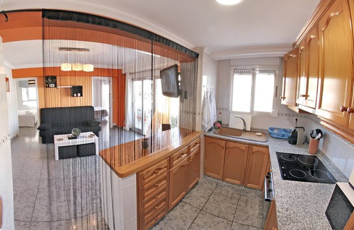 Villena Apartment | Homerez - Comfortable Apartment in Villena's Center/Air Conditioning