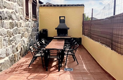 Cenicientos House | Homerez - House in Cenicientos