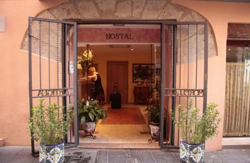 Ciutat Vella House | Hostal Antigua Morellana