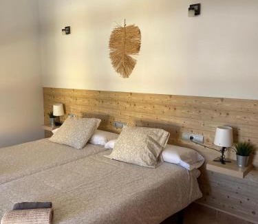 La Pobla de Vallbona House | Hostal Espai Mediterrani