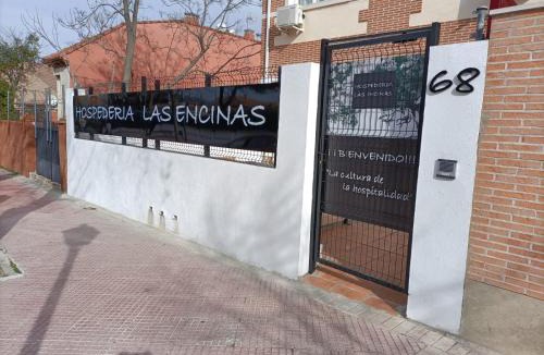 Villaviciosa de Odon Hostel | Hostal Las Encinas