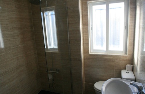 Pinuecar-Gandullas Hostel | Hostel surrounded by mountains, natural parks and medieval towns
