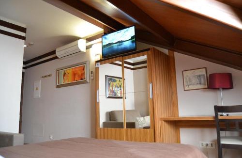 Alcala de Henares Hotel | Hotel Apartamentos Don Juan I