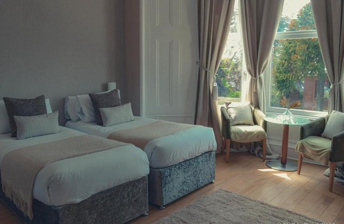 Uddingston Hotel | Hotel Baba