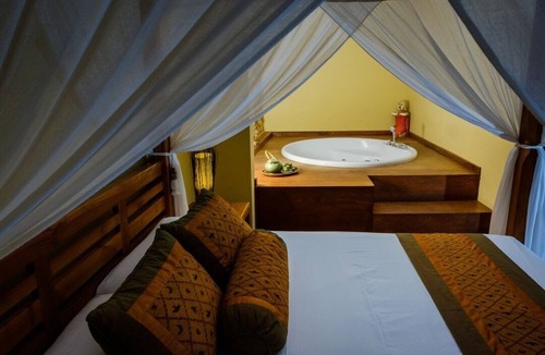 Castellnovo Hotel | Hotel Masía Durbá