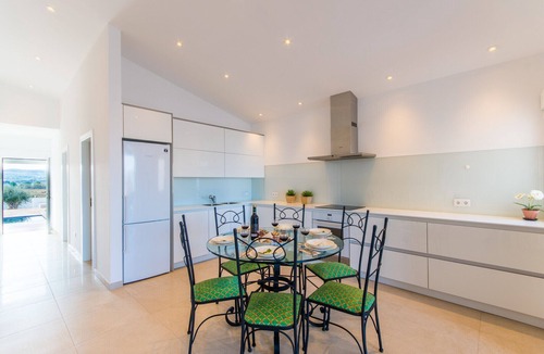 Alcudia Ski Chalet | House in Alcudia Can Micalo near the Sea