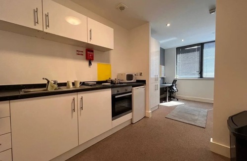 Nottingham City Centre Apartment | Hydrogen