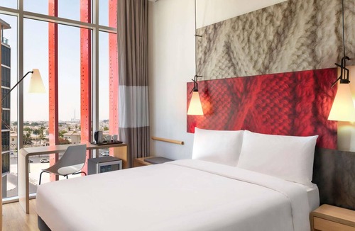 Al Muntazah Hotel | Ibis Doha