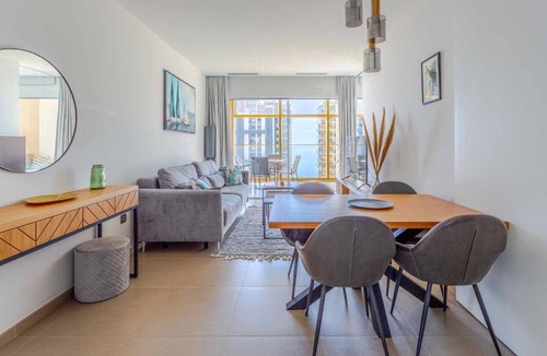 Cala Apartment | Intempo Apartment by Leo Apartments