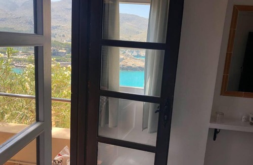 Cala Carbo Apartment | Island Paradise