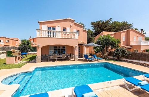 Cala en Blanes Villa | Itsasalde 3 bedroom villa, Cala'n Blanes