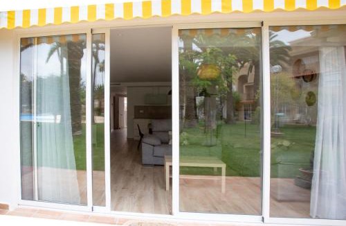 Playa Pobla de Farnals Apartment | Jamaica Beach House