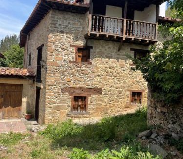 Cabezon de Liebana House | La Casita