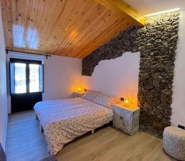 Santa Pau Apartment | La Morada de Can Rialla