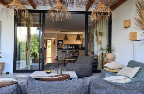 Cala Vadella Apartment | La Pause, apartment 2 bedrooms 2 bathrooms on the garden level Cala Vadella