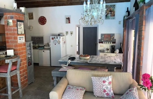 Salvaterra de Mino House | "La petite maison" cottage decorated with much love