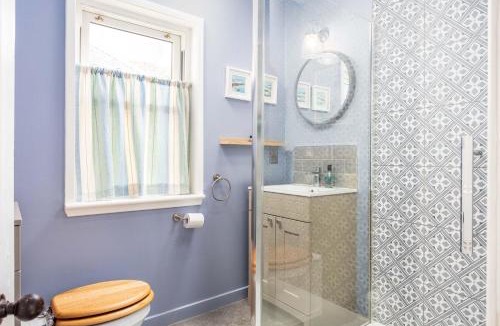Troon House | Laigh House - Donnini Apartments