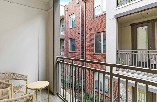 North Arlington Apartment | Landing | Modern 2BD, Yoga Studio, Gym