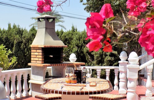San Miguel de Salinas Villa | Large 5 bedroom villa private pool Costa Blanca Spain sleeps 12.