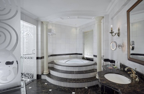 Ajyad Hotel | Le Meridien Makkah