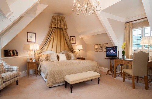 Llyswen Hotel | Llangoed Hall