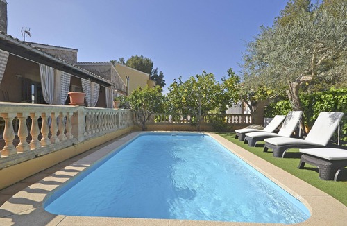 Cielo de Bonaire Ski Chalet | Llimona - Cozy house with pool in Alcúdia, Mallorca