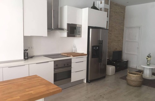 La Petxina House | LOFT in La Petxina area near the center very well located.