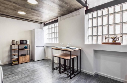 Cuatro Caminos Apartment | LOFTS BUSINESS BERNABÉU 1 DE ALQUILER TEMPORAL