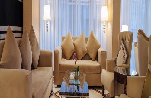 Al-Hamra'a House | Luxurious Serenity Suite | Sunday Harbour