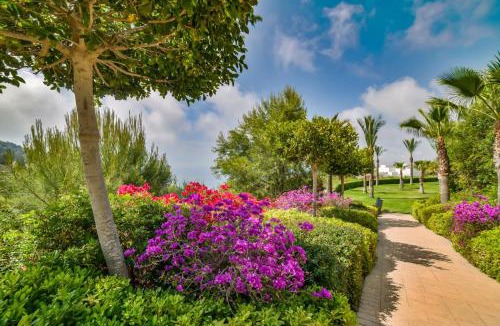 Altea la Vella Apartment | Luxury Apartment Altea Hills Pool & Garden