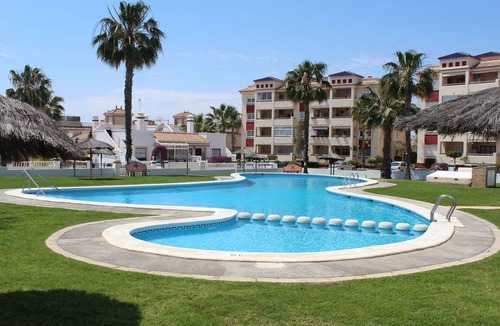 Orihuela Costa Villa | Luxury bungalow recently refurbished. Available 4-11 th October 2025