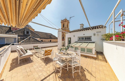 San Bartolome House | Luxury House in Seville Centre Opposite Historical Buildings. Ample Roof Terrace