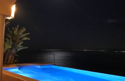 Faro de Cullera Villa | LUXURY VILLA in VALENCIA COAST. WI FI & private infinity saline pool near golf.