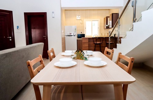 King Abdul Aziz Road Apartment | Mabaat - White Pearl Al Basatin - 600