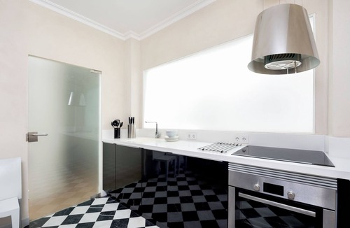 Santa Cruz Apartment | Magnificent Apartment Next to Alcazar Palace. Contratacion