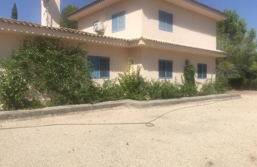 Xativa Villa | Magnificent villa for 10 people with very large swimming pool and tennis court
