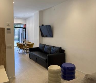 Montolivet Apartment | MAGNO Loft- CIENCIAS