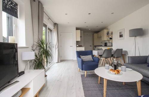 Bere Regis Cottage | Meadow View Barn
