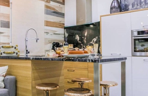 Ibiza Apartment | Modern and cozy in front of the Retiro Park