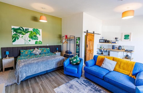 Brackley Apartment | Modern Barn Conversion