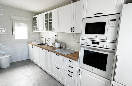 Sagunto Apartment | Modern Flat in Puerto Sagunto
