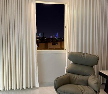 As Sulimaniyah Apartment | Modern living and bedroom