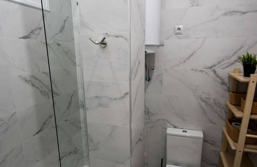 Villa de Vallecas Apartment | Modern Oasis in Vallecas Seasonal