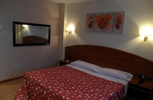 Cabezon Hotel | Motel Emporio